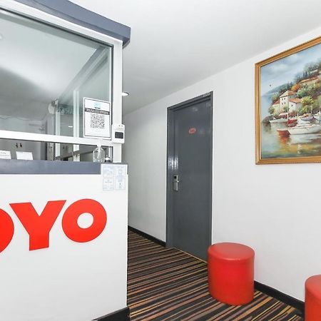 Super Oyo 90345 Tm Hotel Ампанг Екстериор снимка